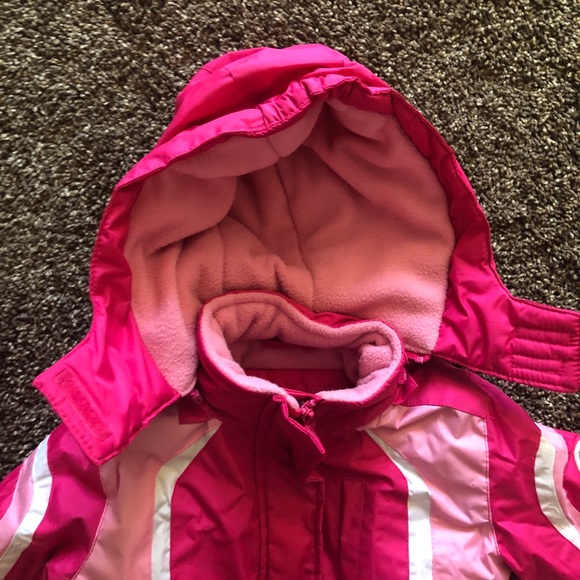Weatherproof pink winter coat 18 months - Picture 2 of 3